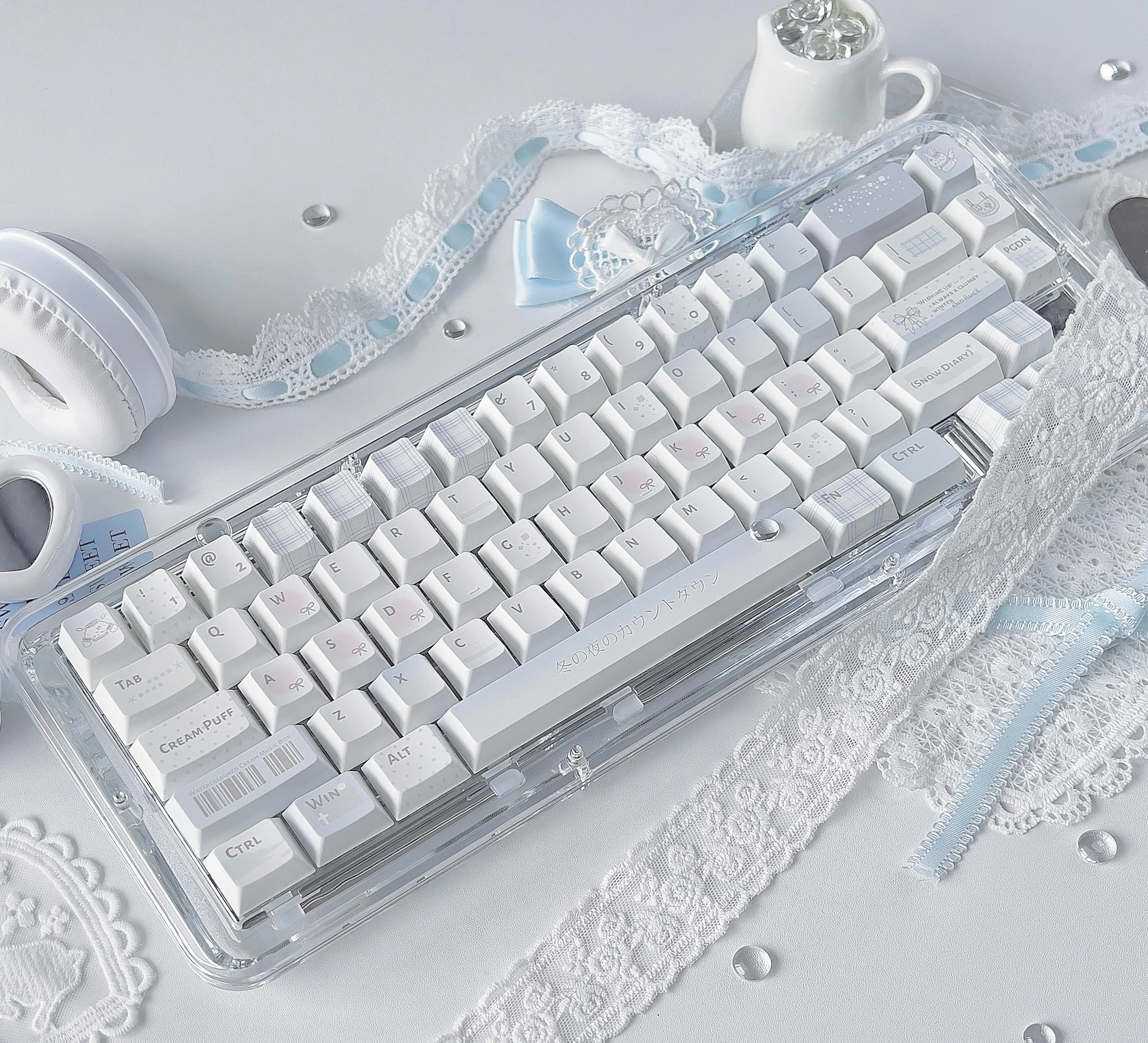 Water color keycap cute light face cold blue new original personalized keyboard cap
Water color keycap cute light face cold blue new original personalized keyboard cap