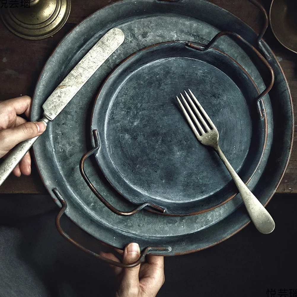 1Pcs Storage Tray Multi Functional Iron Plate for Tea Cake Dessert Fruit Bread Display Home Bakery Hotel Decoration Use
1Pcs Storage Tray Multi Functional Iron Plate for Tea Cake Dessert Fruit Bread Display Home Bakery Hotel Decoration Use