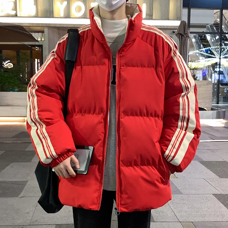 Красное хлопковое мужское зимнее модное брендовое хлопковое пальто с полосатым воротником Spor Sle Bread теплое хлопковое стеганое пальто
Красное хлопковое мужское зимнее модное брендовое хлопковое пальто с полосатым воротником Spor Sle Bread теплое хлопковое стеганое пальто