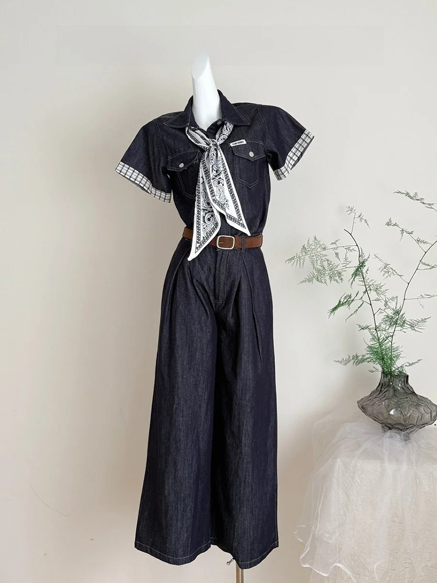 Lightweight Spliced Denim Set for Women Summer Wide Leg Pants Top And Bottoms Ensemble Thin Material School Uniform Style
Lightweight Spliced Denim Set for Women Summer Wide Leg Pants Top And Bottoms Ensemble Thin Material School Uniform Style