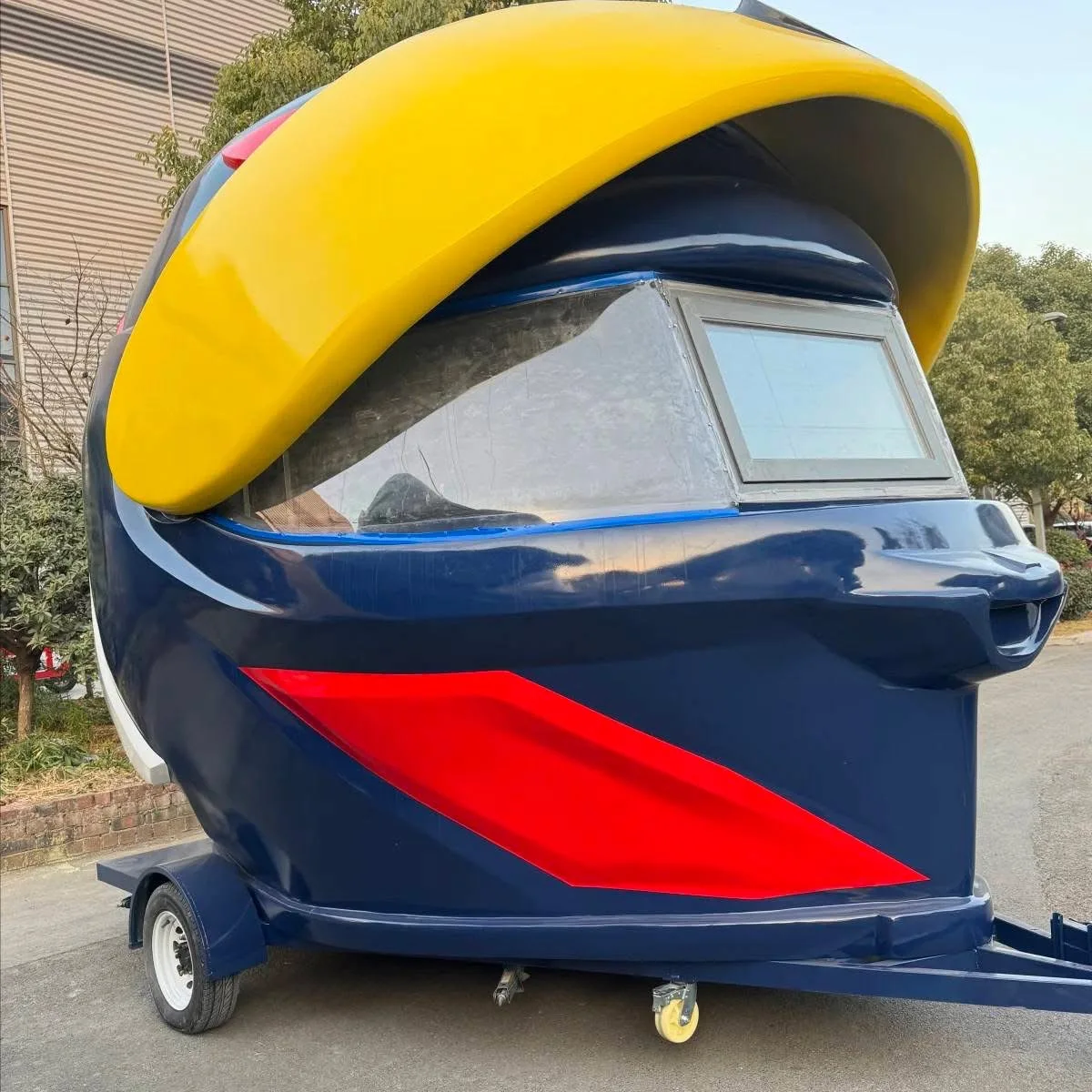 Coffee Vending Food Van Vintage Fully Equipped Food Truck Food Trailer
Coffee Vending Food Van Vintage Fully Equipped Food Truck Food Trailer