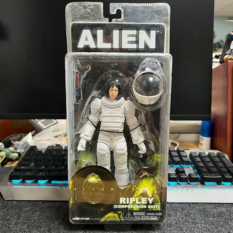 New Genuine First Edition Neca Original Alien Mother Ripley Aerospace Space Suit 7-inch Action Figure Collection Model
New Genuine First Edition Neca Original Alien Mother Ripley Aerospace Space Suit 7-inch Action Figure Collection Model