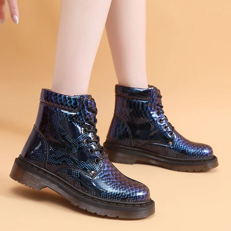 Large Size Platform Boots New Women's Shoes Designer Genuine Leather Snake Pattern Mid Tube Bot Top Layer All Leather Short Boot
Large Size Platform Boots New Women's Shoes Designer Genuine Leather Snake Pattern Mid Tube Bot Top Layer All Leather Short Boot