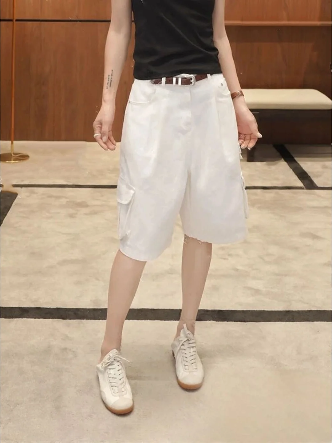 American Retro Workwear Casual Pants Women's High Waist Slim Multi-Pocket Straight Leg Loose Wide Leg Seven-Foot Jeans
American Retro Workwear Casual Pants Women's High Waist Slim Multi-Pocket Straight Leg Loose Wide Leg Seven-Foot Jeans