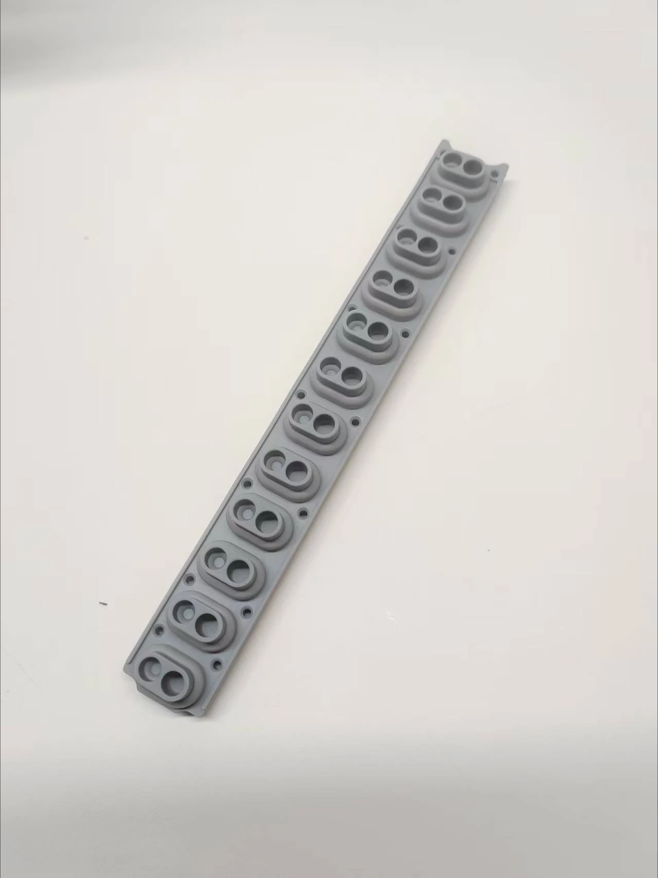 For Roland JD-800 D-5 D-20 EP-3-5-7 KR-33 key Contact Conductive Rubber Strip Pad
For Roland JD-800 D-5 D-20 EP-3-5-7 KR-33 key Contact Conductive Rubber Strip Pad