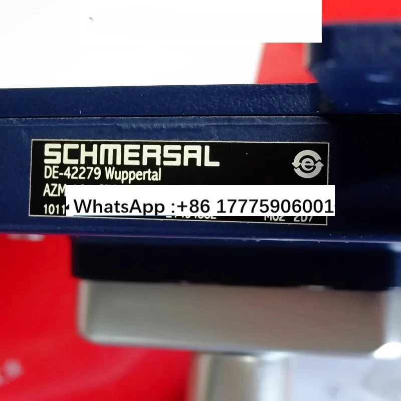 Schmersal 101175491 safety switch AZM 161-STS30-06
Schmersal 101175491 safety switch AZM 161-STS30-06