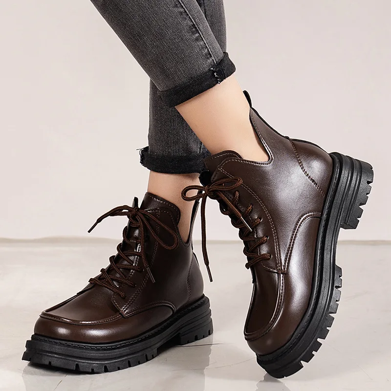Hot Sales Platform Boots New Fashion British Style Retro Round Head Lace-up Mid-heel Ankle Boots Shoes for Women
Hot Sales Platform Boots New Fashion British Style Retro Round Head Lace-up Mid-heel Ankle Boots Shoes for Women