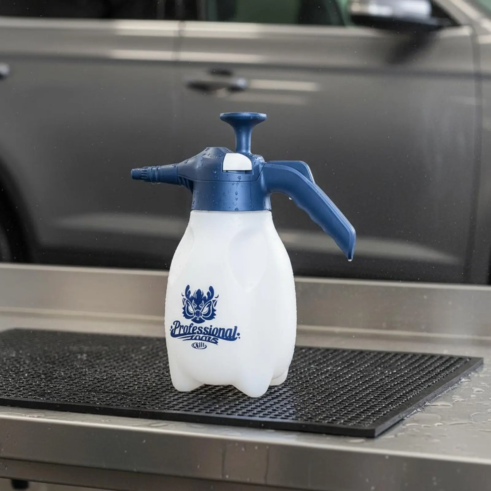 2 L Auto Foam Sprayer Adjustable Nozzle Pump Foam Sprayer Cleaning Tool Portable Ergonomic Handle
2 L Auto Foam Sprayer Adjustable Nozzle Pump Foam Sprayer Cleaning Tool Portable Ergonomic Handle