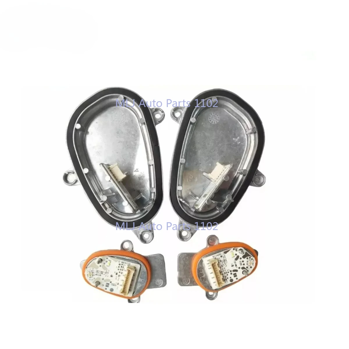 NEW 63119477835 63119477836 63119477821 For BMW X1 F48 F49 LCI 2020 2021 Headlight LED Module Daytime Running Light White Color
NEW 63119477835 63119477836 63119477821 For BMW X1 F48 F49 LCI 2020 2021 Headlight LED Module Daytime Running Light White Color