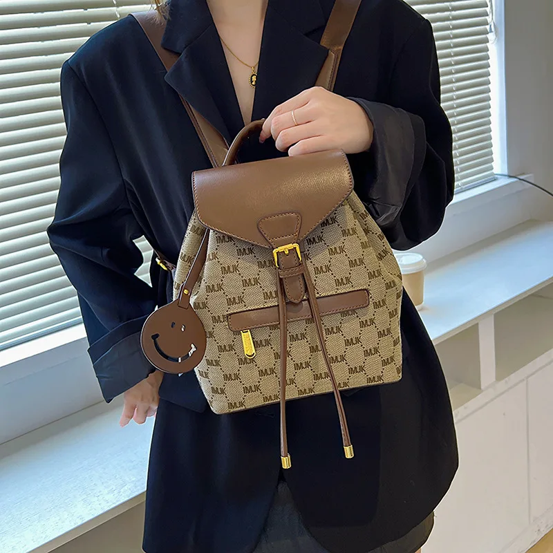 IMJK Luxury Women Shoulder Bags Designer Crossbody Shoulder Purses Handbag Women Backpack Clutch Travel tote Bag
IMJK Luxury Women Shoulder Bags Designer Crossbody Shoulder Purses Handbag Women Backpack Clutch Travel tote Bag