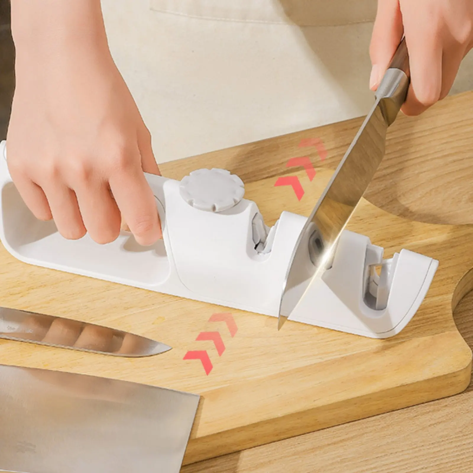 Adjustable Blade Blade Honer Quick Sharpening Multifunction Blade Honer Kitchen Tool Fast Blade Repair Blade Honing
Adjustable Blade Blade Honer Quick Sharpening Multifunction Blade Honer Kitchen Tool Fast Blade Repair Blade Honing