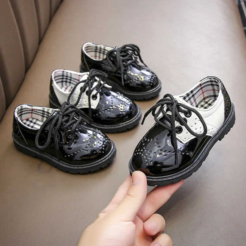 Boys Girls Fashion Leather Shoes 2025 Children New Style Oxfords Kids Flats for Baby School Party Formal Wedding Leather Shoes
Boys Girls Fashion Leather Shoes 2025 Children New Style Oxfords Kids Flats for Baby School Party Formal Wedding Leather Shoes