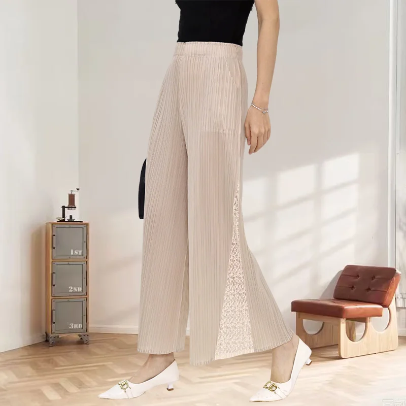 Miyake Pleated Pants 2025 Spring New Miyake Fold Women's Pants Light Breathable Solid Color High Waist Thin Casual Pleat Pants
Miyake Pleated Pants 2025 Spring New Miyake Fold Women's Pants Light Breathable Solid Color High Waist Thin Casual Pleat Pants
