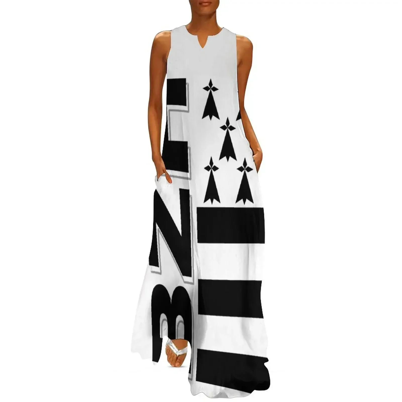 BZH - Breizh - Bretagne - Brittany France Long Dress Women's dress clothes for woman party dress women elegant luxury
BZH - Breizh - Bretagne - Brittany France Long Dress Women's dress clothes for woman party dress women elegant luxury