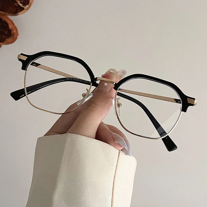 New Fashion Women's Eyeglasses Frame TR90 Material Semi-rimless Eyeglass for Men Blue Light Blocking Man Glass
New Fashion Women's Eyeglasses Frame TR90 Material Semi-rimless Eyeglass for Men Blue Light Blocking Man Glass