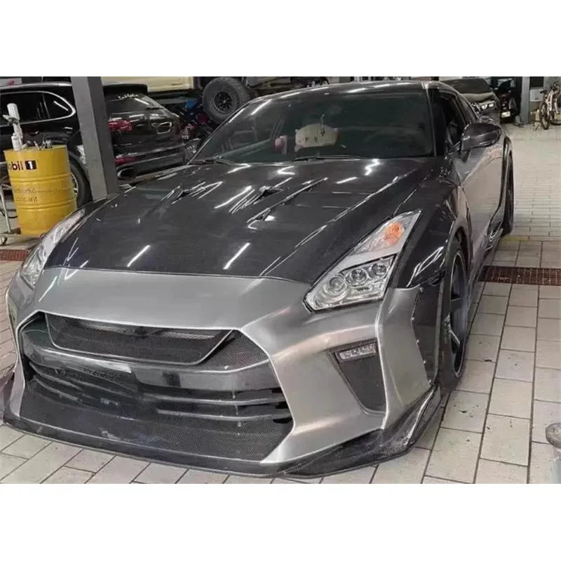 High Grade Carbon Fiber Engine Hood Cover GTR R35 (2007-2016)
High Grade Carbon Fiber Engine Hood Cover GTR R35 (2007-2016)