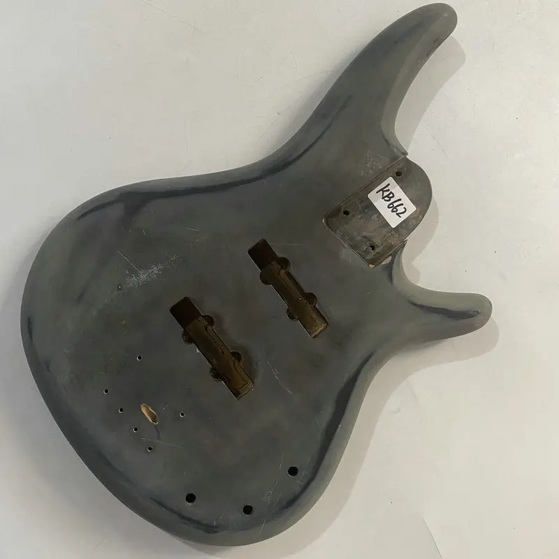 KB662 Black Color Solid Wood Jazz Electric Bass Unfinished JB Bass Body for DIY Surface Scar Damages And Dirty DIY Bass Part
KB662 Black Color Solid Wood Jazz Electric Bass Unfinished JB Bass Body for DIY Surface Scar Damages And Dirty DIY Bass Part