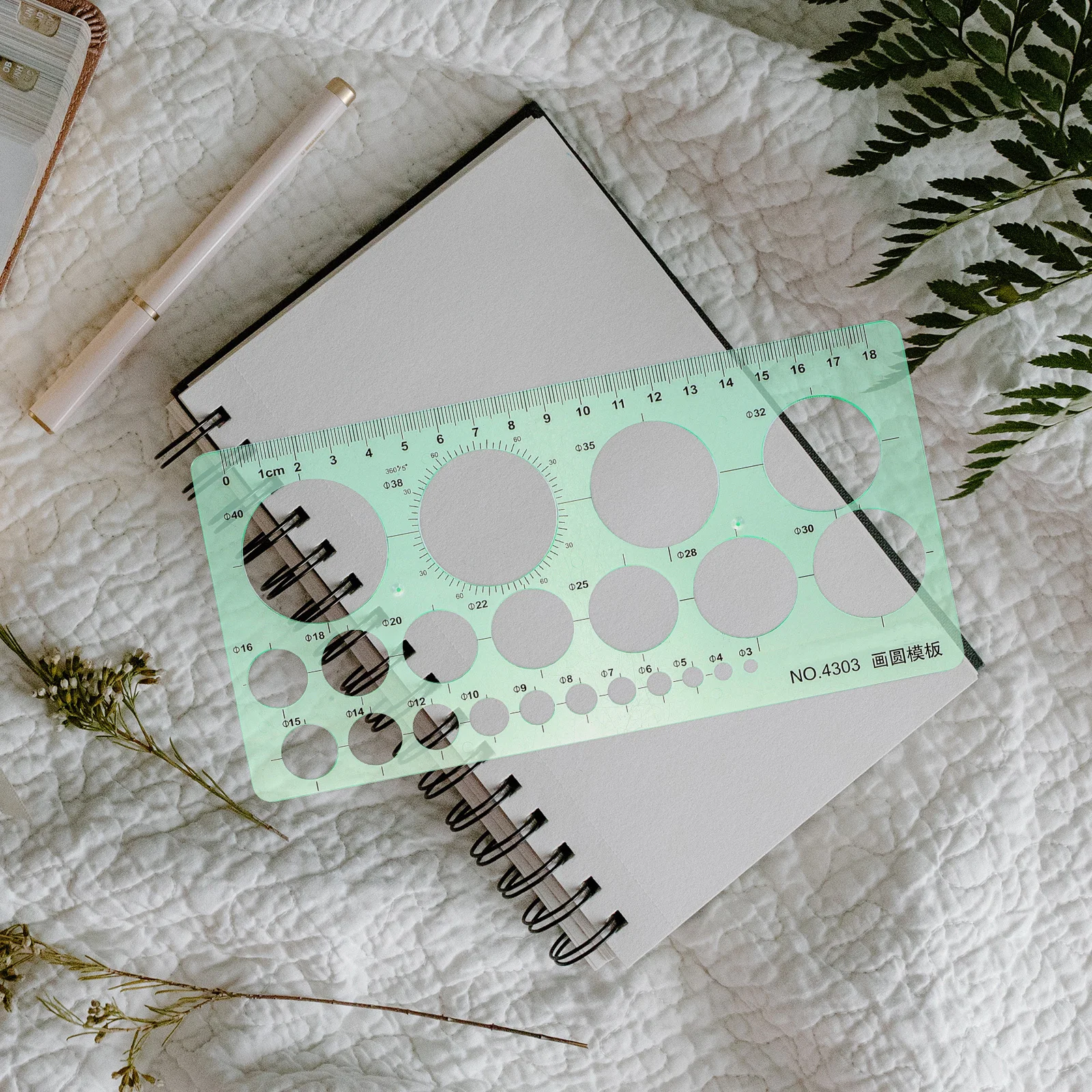 2Pcs Circular Rulers Multi-Functional Geometric Ruler Drawing Stencils for Students and Professionals Students Draw Template
2Pcs Circular Rulers Multi-Functional Geometric Ruler Drawing Stencils for Students and Professionals Students Draw Template