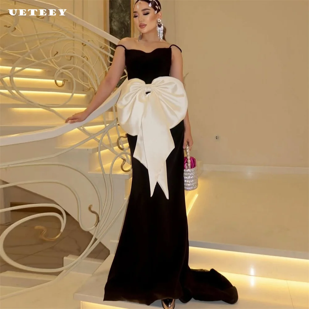 UETEEY Customized Simple Big Bow V Neck Crepe Mermaid Prom Dress Zipper Back Party Dress Floor Length Court Train Evening Gown
UETEEY Customized Simple Big Bow V Neck Crepe Mermaid Prom Dress Zipper Back Party Dress Floor Length Court Train Evening Gown