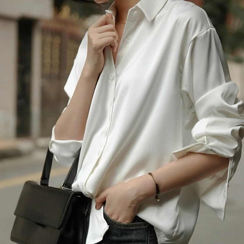 Blouse Spring Women Fashion Long Sleeve Satin Blouse Vintage Femme Stand Street Shirts
Blouse Spring Women Fashion Long Sleeve Satin Blouse Vintage Femme Stand Street Shirts