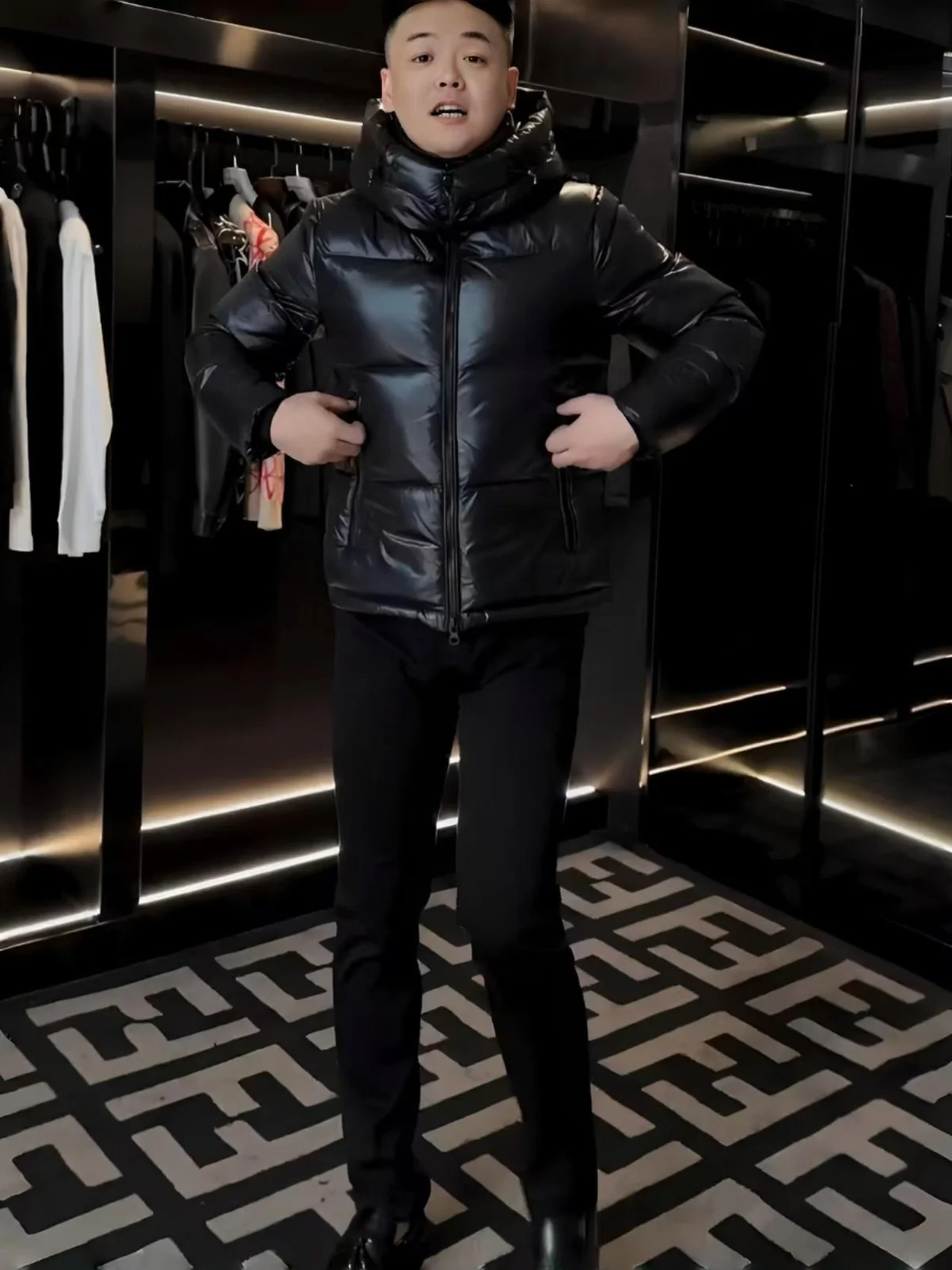 Мужская пуховая куртка 2025: Новинка зимы, модный тренд, простой и удобный дизайн, со съемным капюшоном, легкая, роскошная, высокого качества
Мужская пуховая куртка 2025: Новинка зимы, модный тренд, простой и удобный дизайн, со съемным капюшоном, легкая, роскошная, высокого качества