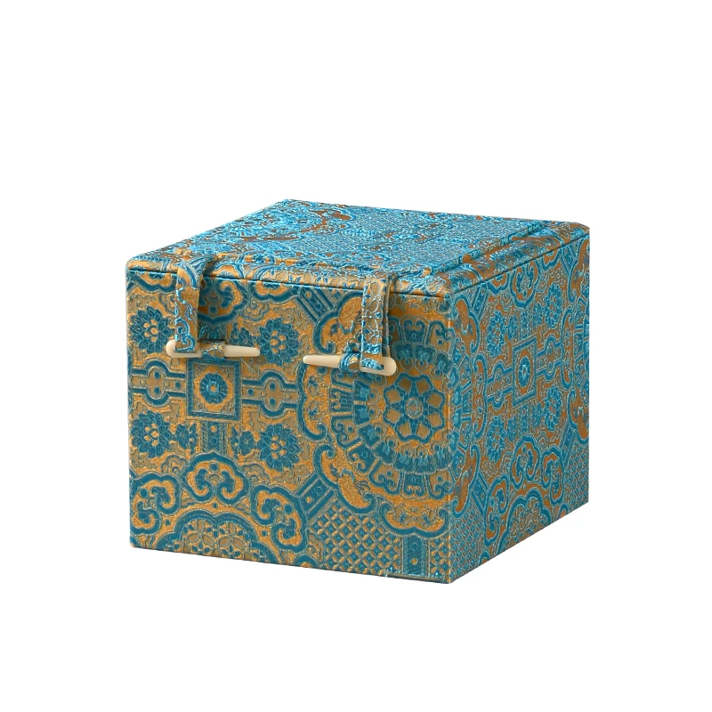 Gold and Blue Floral Pattern Brocade Cloth Box, High-grade Universal Packaging Box, Porcelain Tea, Pets Storage Gift Box
Gold and Blue Floral Pattern Brocade Cloth Box, High-grade Universal Packaging Box, Porcelain Tea, Pets Storage Gift Box