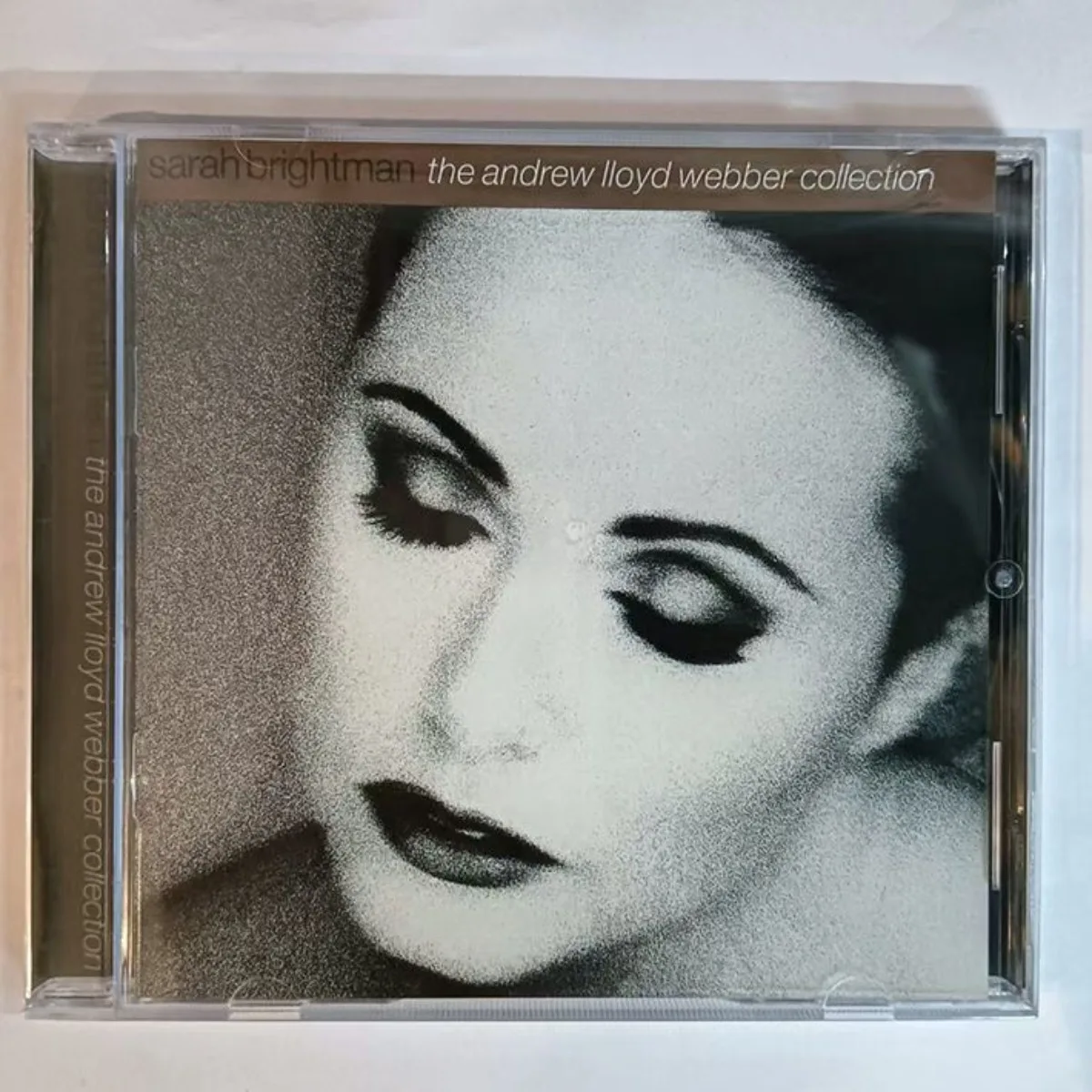 Sarah Brightman The Andrew Lloyd Webber Collection – Iconic Musical Theatre Vocal Masterpieces Compilation Album
Sarah Brightman The Andrew Lloyd Webber Collection – Iconic Musical Theatre Vocal Masterpieces Compilation Album