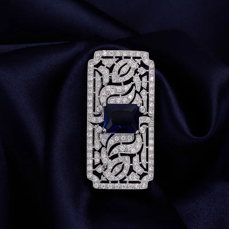 High-end Vintage Hollow Carved Geometric Square Design Brooch for Women, Light Luxury Style, Sophisticated Coat Brooch
High-end Vintage Hollow Carved Geometric Square Design Brooch for Women, Light Luxury Style, Sophisticated Coat Brooch