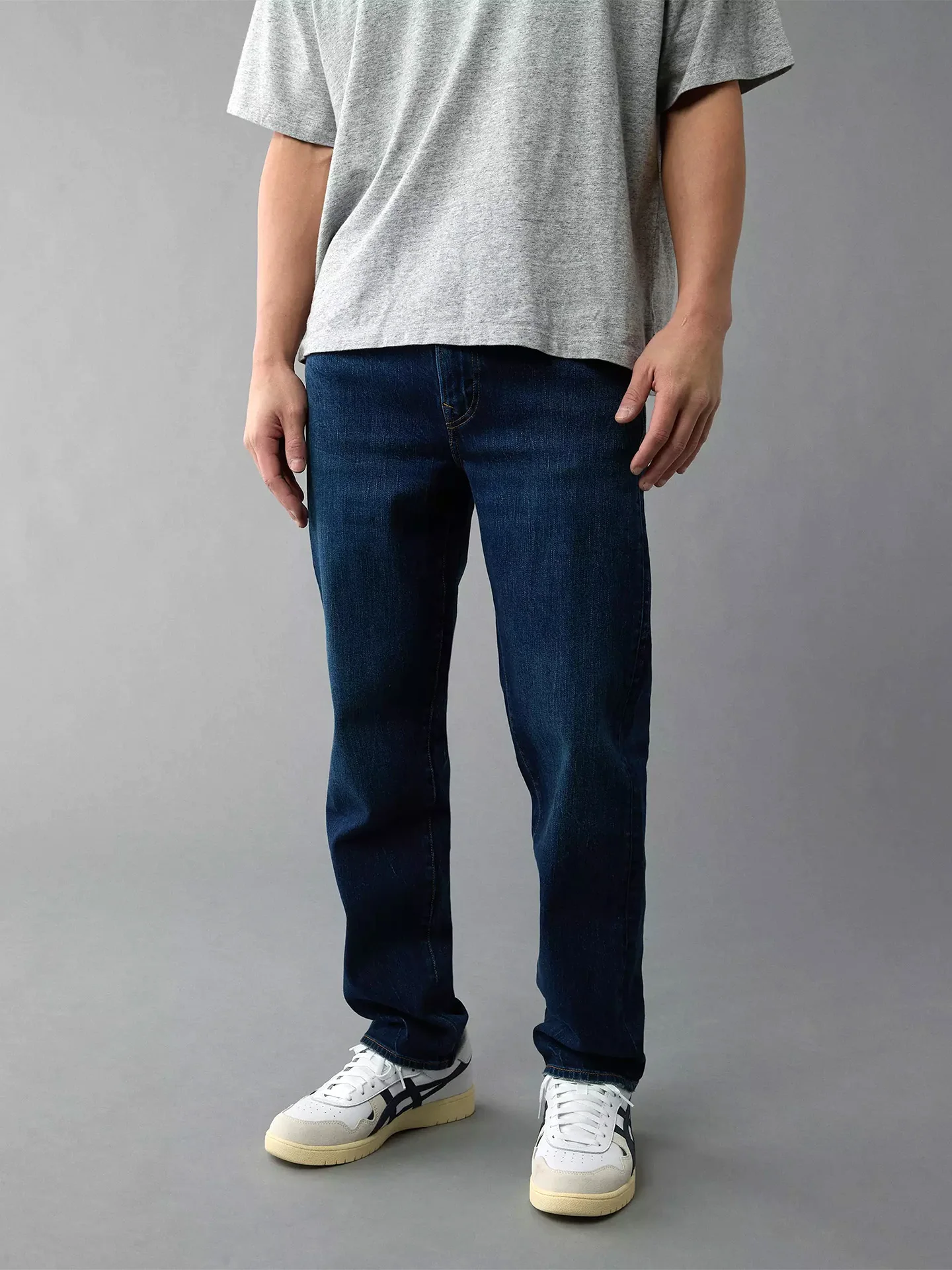 American Style Straight Leg Men's Jeans Elastic High Waist Black Blue Cotton Blend Winter Resistant Stretch mid Rise Trousers
American Style Straight Leg Men's Jeans Elastic High Waist Black Blue Cotton Blend Winter Resistant Stretch mid Rise Trousers