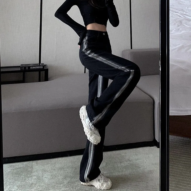 High Waist Black Wide Leg Jeans Women's Straight Loose Slimming Design Sensation Trendy Hot Girl Floor Length Dad Pants
High Waist Black Wide Leg Jeans Women's Straight Loose Slimming Design Sensation Trendy Hot Girl Floor Length Dad Pants