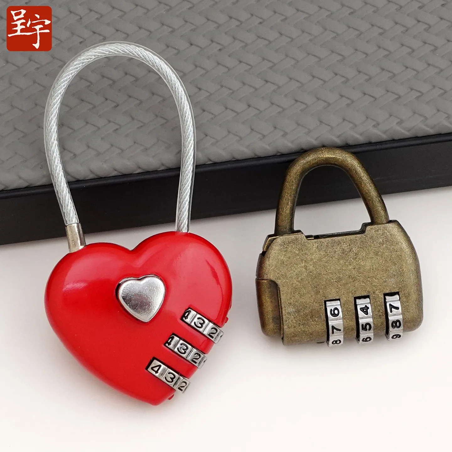 Chengyu Love Lock Mini Luggage Combination Lock Cute Heart-Shaped Love Lock Small Lock Suitcase Lock Buckle