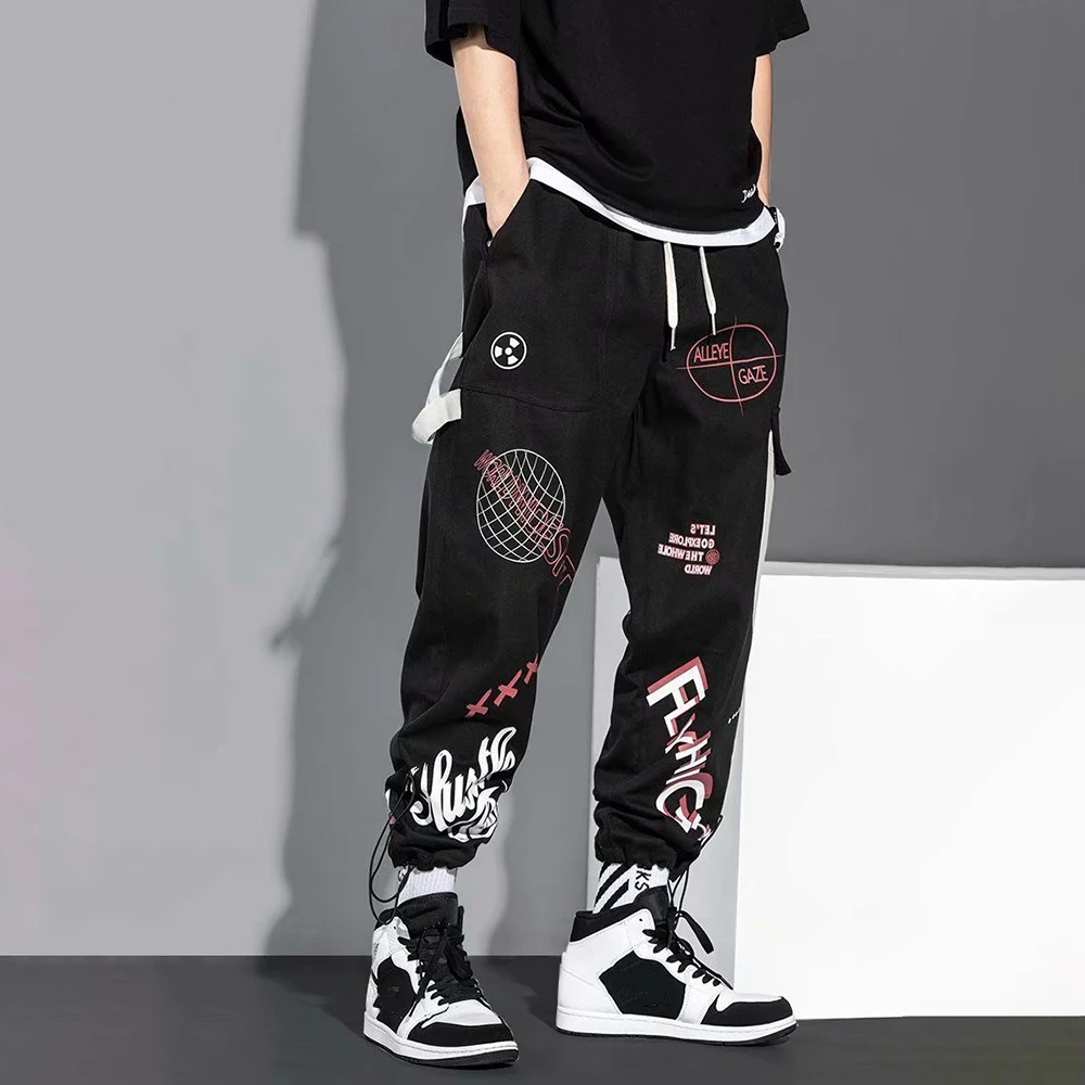 2024 Hip Hop Cargo Pants Men Streetwear Cotton Joggers Fashion Sweatpants Male Casual Harem Trousers Summer Harajuku Pants Men's
2024 Hip Hop Cargo Pants Men Streetwear Cotton Joggers Fashion Sweatpants Male Casual Harem Trousers Summer Harajuku Pants Men's