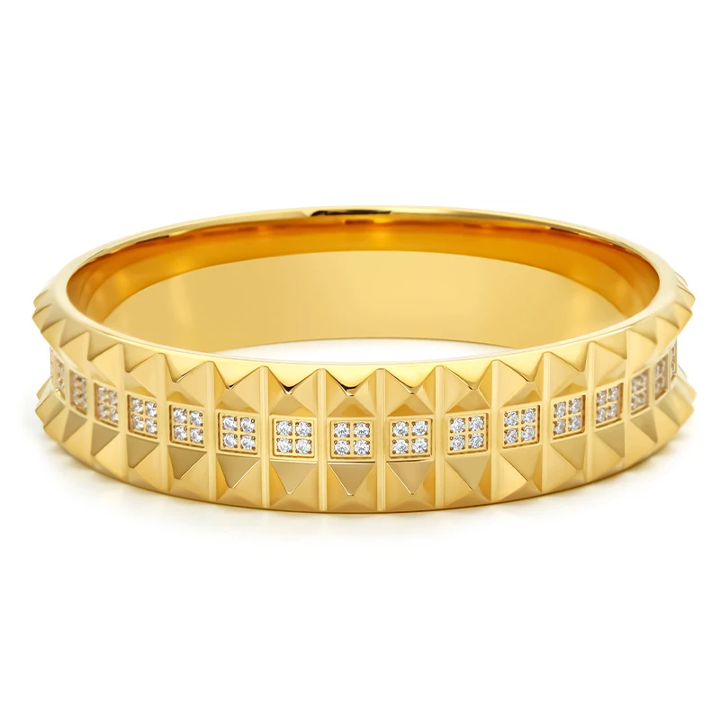 MEHOPE Stainless Steel Gold Tone Pyramid Stud Bangle CZ Paved Textured Cuff Bracelet for Men Women Unisex Luxury Jewelry
MEHOPE Stainless Steel Gold Tone Pyramid Stud Bangle CZ Paved Textured Cuff Bracelet for Men Women Unisex Luxury Jewelry