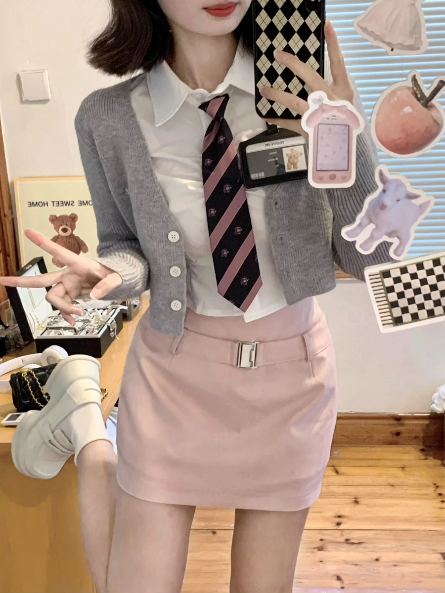 Korean Style School Uniform Set Women's Sweet And Spicy Pink Skirt Bodycon Skirt Autumn Collection 2023
Korean Style School Uniform Set Women's Sweet And Spicy Pink Skirt Bodycon Skirt Autumn Collection 2023