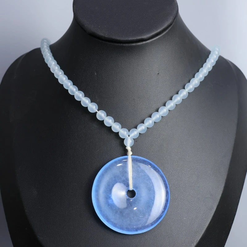 New Natural High Ice Light Blue Safety Buckle, Classic Simple Daily Pendant
New Natural High Ice Light Blue Safety Buckle, Classic Simple Daily Pendant