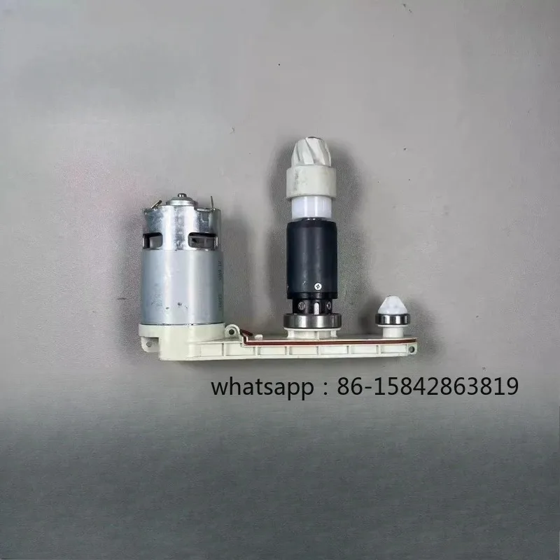 High temperature wireless washing machine crawler type B302CN floor brush motor original second-hand accessories
High temperature wireless washing machine crawler type B302CN floor brush motor original second-hand accessories