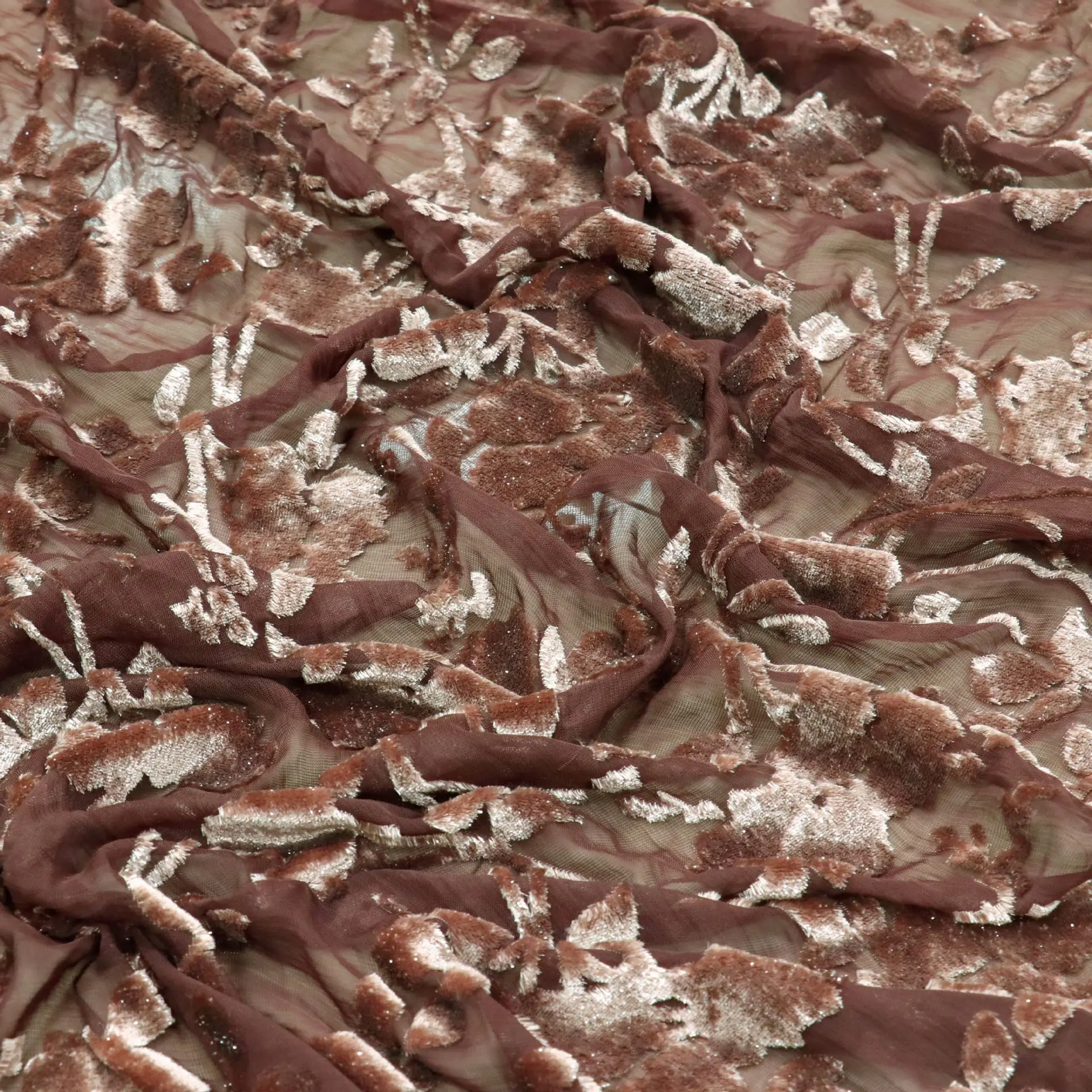 3989 Woven Brocade Sticky Velvet Nylon Polyester Semi-Bright Silk Burnt out Fabric Nightdress Cheongsam and Dress
3989 Woven Brocade Sticky Velvet Nylon Polyester Semi-Bright Silk Burnt out Fabric Nightdress Cheongsam and Dress