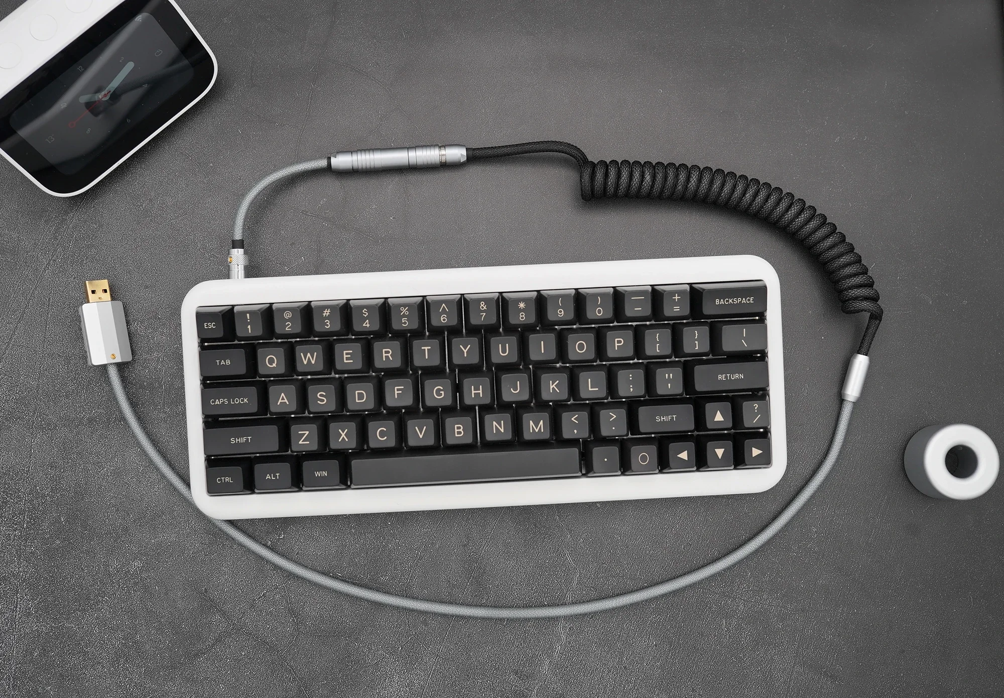 GeekCable Ручная клавиатура Disesuaikan Mekanik Cable Data GMK Tema SP Terbatas Kabel Keycap Programmer Type-c Kabel Keyboard
GeekCable Ручная клавиатура Disesuaikan Mekanik Cable Data GMK Tema SP Terbatas Kabel Keycap Programmer Type-c Kabel Keyboard