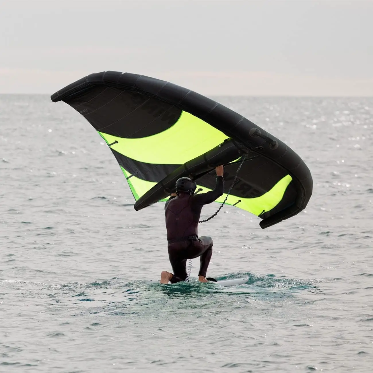 High Performance Inflatable Wing for Water Sports with Adjustable Straps for Better Control and Stability
High Performance Inflatable Wing for Water Sports with Adjustable Straps for Better Control and Stability