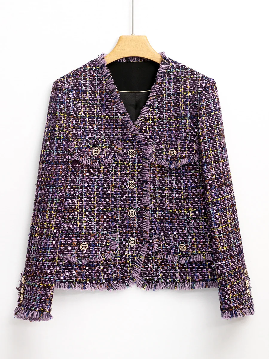 2024 Spring Brand New Designer Fashion Women's V-neck Sequins Tweed Jacket Elegant Short Coat C332
2024 Spring Brand New Designer Fashion Women's V-neck Sequins Tweed Jacket Elegant Short Coat C332