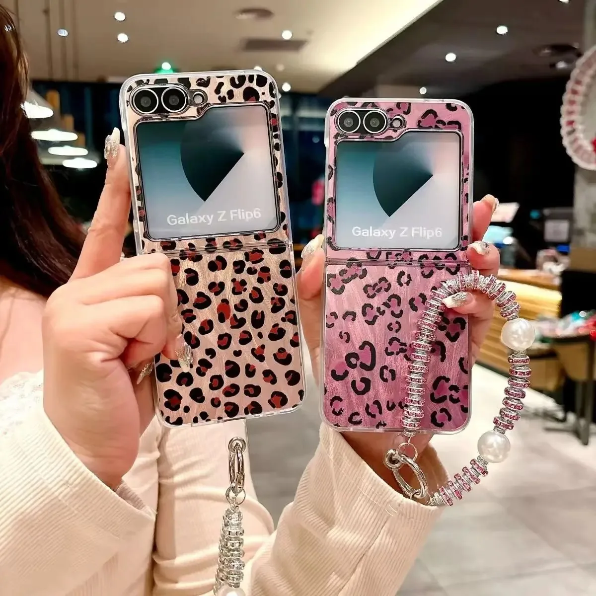 Fashion Pink Leopard Print Phone Case For Samsung Galaxy Z Flip 7 Z Flip 6 Z Flip 5 4 3 Glitter Bling Bracelet Protector Cover
Fashion Pink Leopard Print Phone Case For Samsung Galaxy Z Flip 7 Z Flip 6 Z Flip 5 4 3 Glitter Bling Bracelet Protector Cover