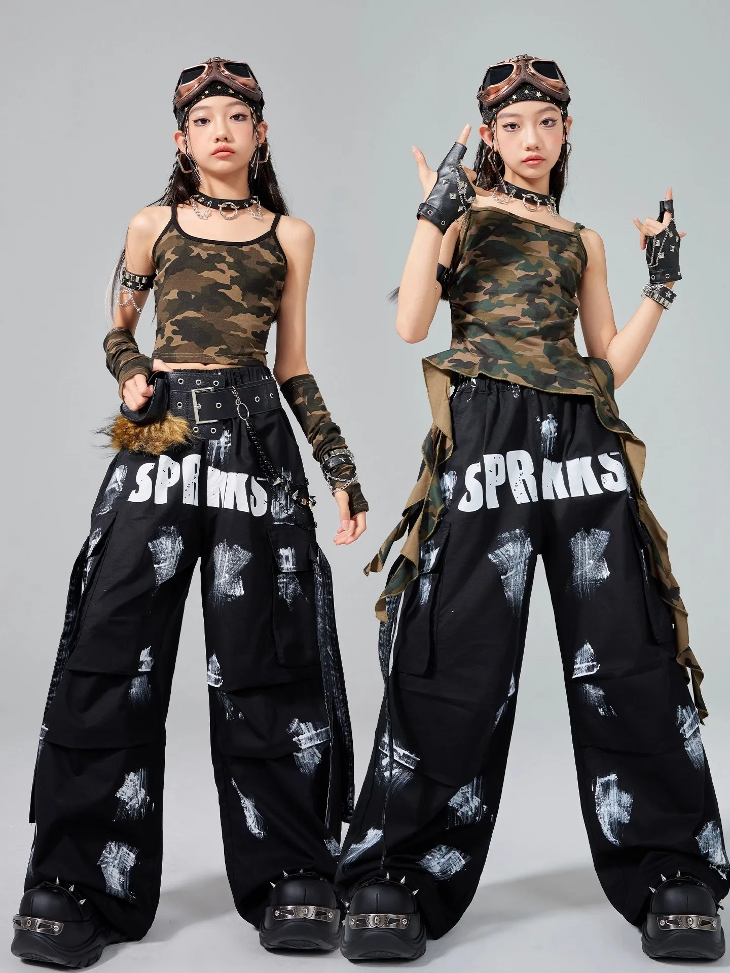 Летняя одежда для джазовых танцев Kpop в стиле хип-хоп для девочек, камуфляжные топы, мешковатые брюки, модная уличная одежда, костюмы для групповых выступлений BL16722
Летняя одежда для джазовых танцев Kpop в стиле хип-хоп для девочек, камуфляжные топы, мешковатые брюки, модная уличная одежда, костюмы для групповых выступлений BL16722