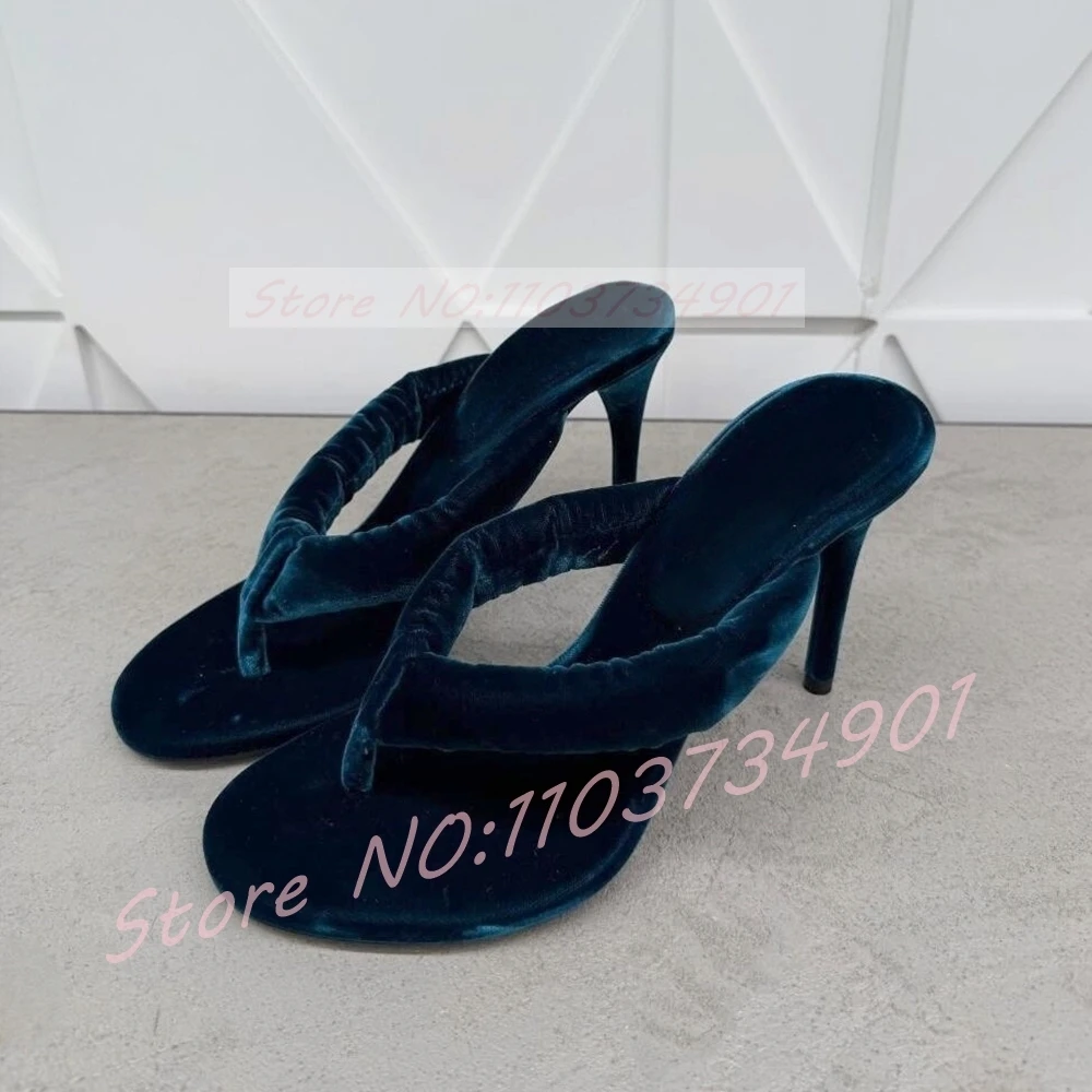 Velvet Flip Flops High Heels Slippers Female Sexy Red Open Round Toe Casual Outside Slippers Women Elegant Party Stiletto Shoes
Velvet Flip Flops High Heels Slippers Female Sexy Red Open Round Toe Casual Outside Slippers Women Elegant Party Stiletto Shoes