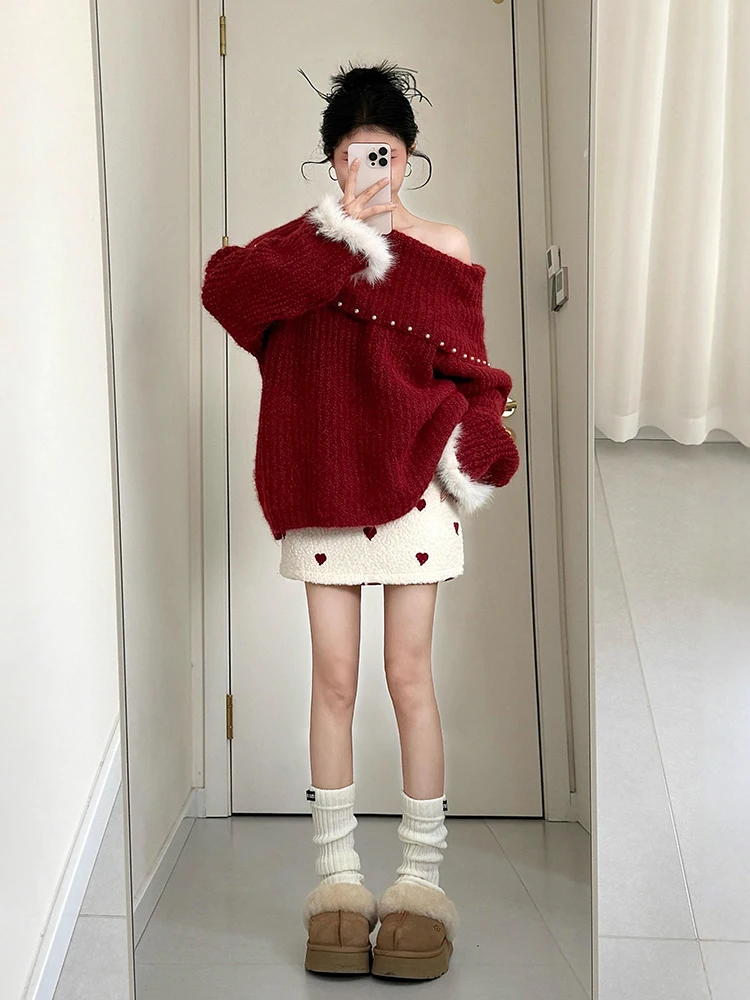 Christmas Atmosphere Knitted Sweater Short Skirt Set Shoulder Bared Style Warm Fashionable Women's Two Piece Winter Outfit
Christmas Atmosphere Knitted Sweater Short Skirt Set Shoulder Bared Style Warm Fashionable Women's Two Piece Winter Outfit