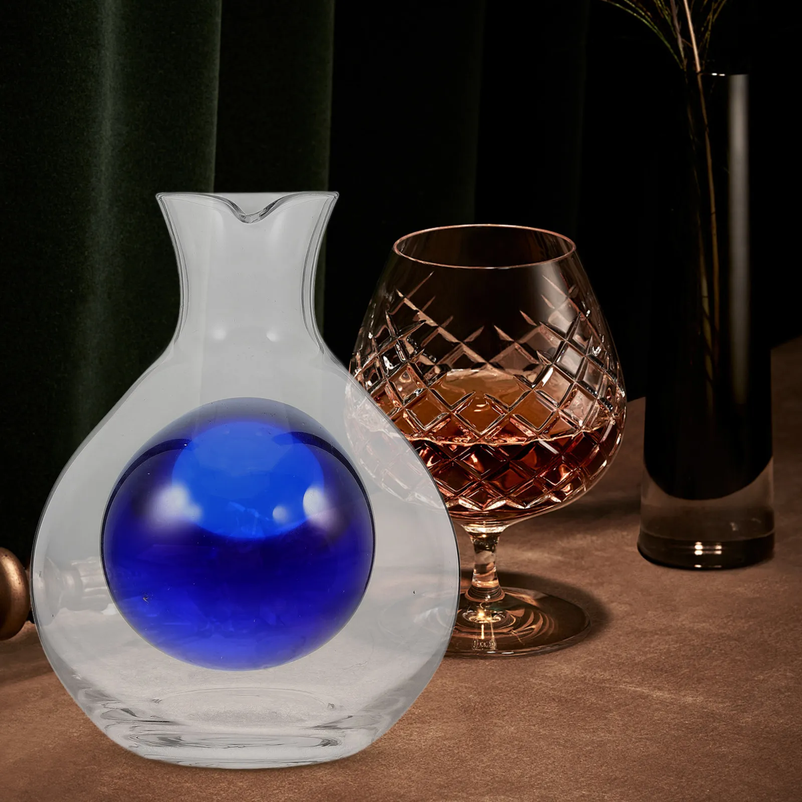Glass Wine Decanter Clear Whiskey Liquor Bottle Household Decanter Transparent Wine Aerator Decorative Whiskey Bottle for Home
Glass Wine Decanter Clear Whiskey Liquor Bottle Household Decanter Transparent Wine Aerator Decorative Whiskey Bottle for Home