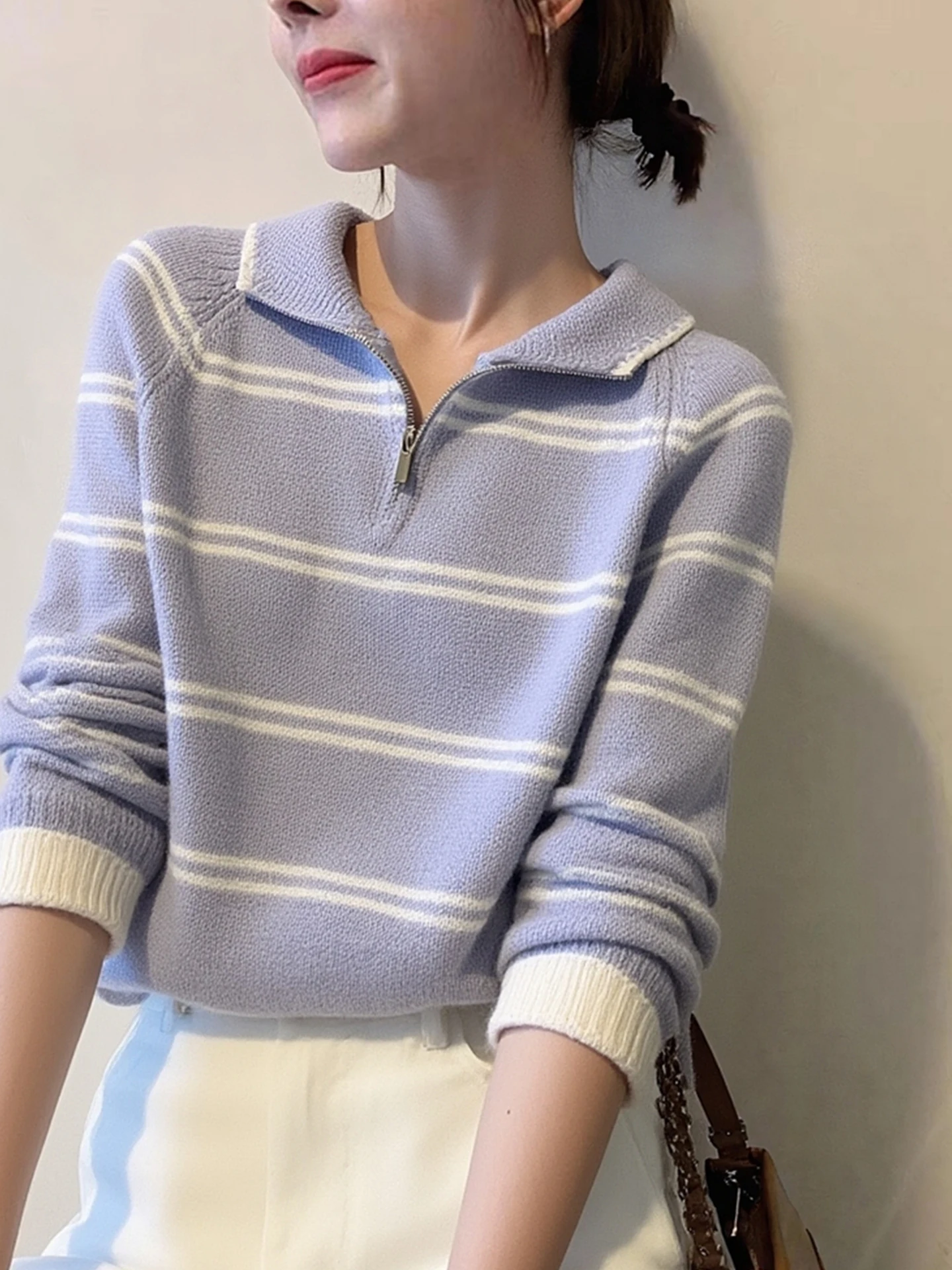 Корейский вязаный топ в полоску на молнии в Корейском стиле для колледжа, женский модный осенне-зимний вязаный топ небольшого размера Fem...
Корейский вязаный топ в полоску на молнии в Корейском стиле для колледжа, женский модный осенне-зимний вязаный топ небольшого размера Fem...