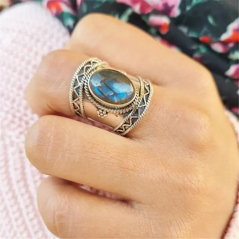 Vintage Women's Oval Lapis Lazuli Ring Fashion Bohemian Style Rings for Women Jewelry Accessories Anillo De Mujer
Vintage Women's Oval Lapis Lazuli Ring Fashion Bohemian Style Rings for Women Jewelry Accessories Anillo De Mujer