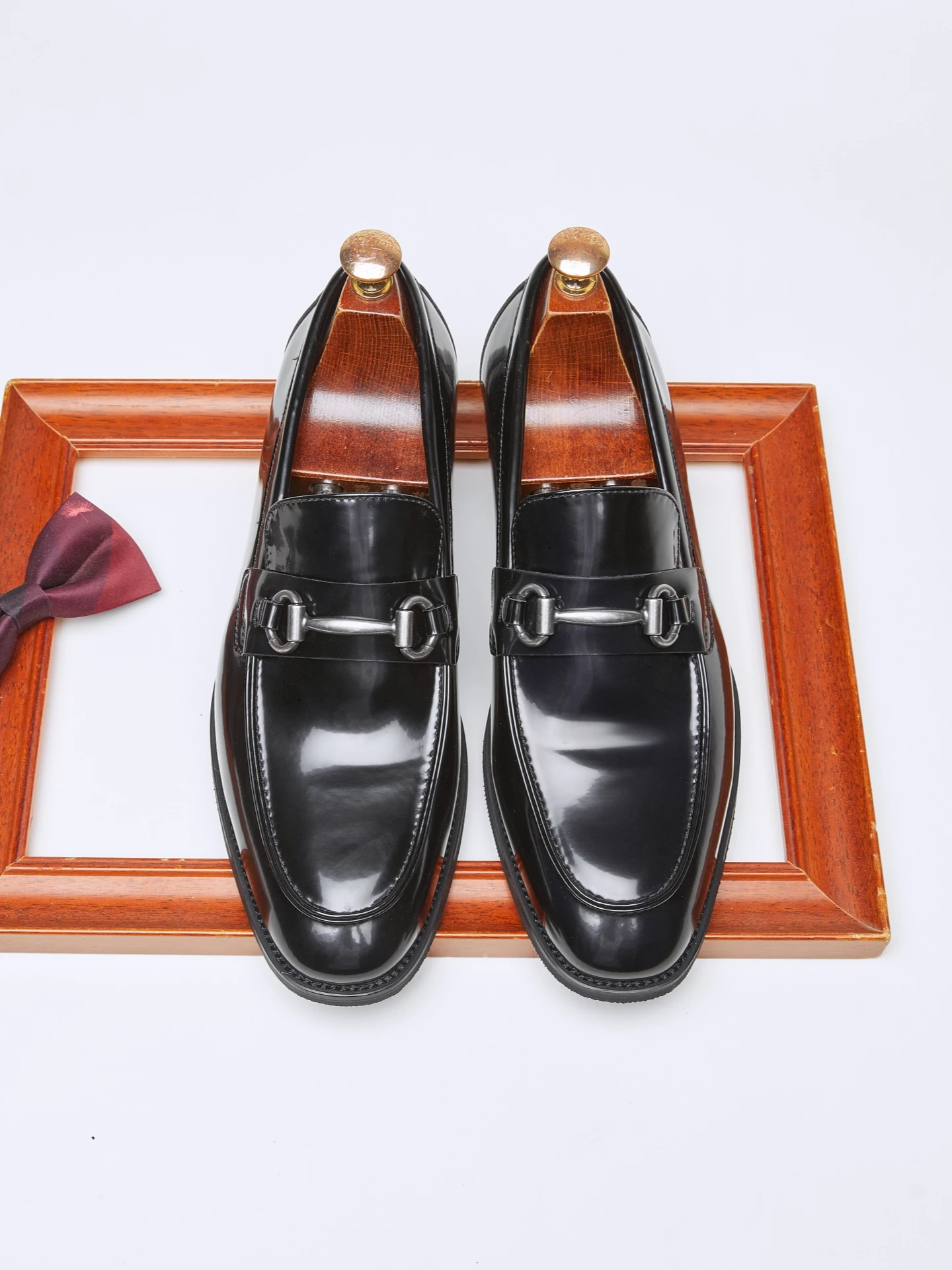 Groom Matching Bright Finish Slip-On Loafers Men's Business Formal Shoes with Buckle Versatile Leather Shoes for All Oc...
Groom Matching Bright Finish Slip-On Loafers Men's Business Formal Shoes with Buckle Versatile Leather Shoes for All Oc...