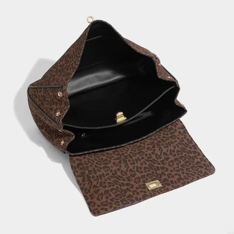 Spacious and Stylish Leopard Shoulder Bag Modern Handbag for Women's Slouchy Bag 20CA
Spacious and Stylish Leopard Shoulder Bag Modern Handbag for Women's Slouchy Bag 20CA