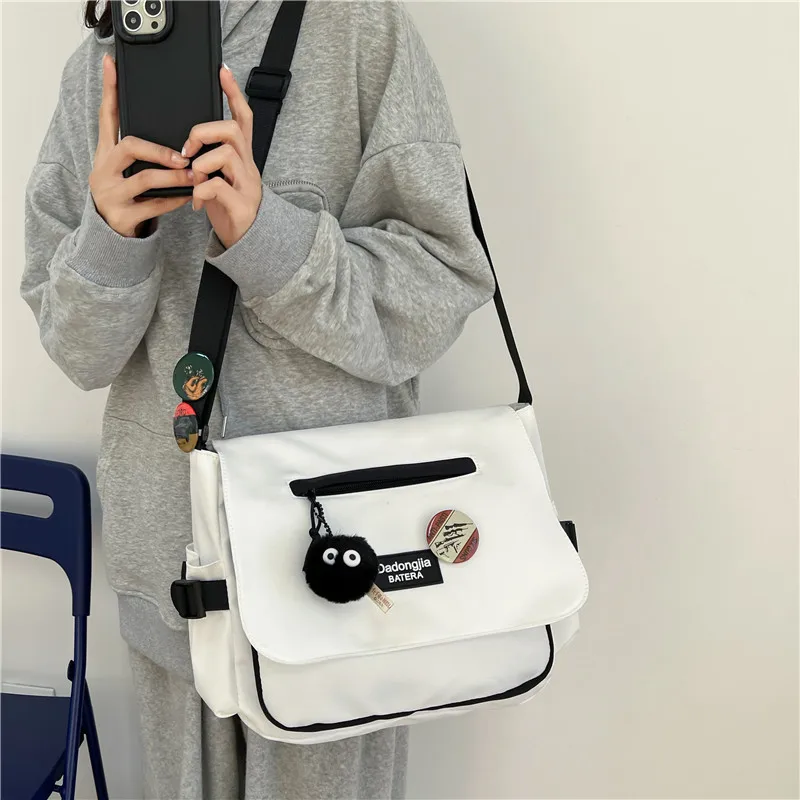 2024 New Hot Small Black Standard Bag Ins College Student Messenger Bag Class Leisure Backpack Japanese Harajuku Messenger Bags
2024 New Hot Small Black Standard Bag Ins College Student Messenger Bag Class Leisure Backpack Japanese Harajuku Messenger Bags